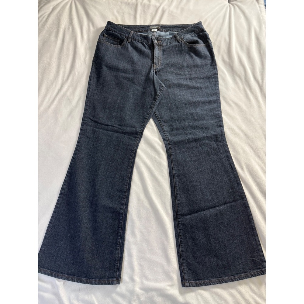 Venezia Womens Dark Wash Stretch Flare Jeans Size 3 Average Blue Denim Mid Rise